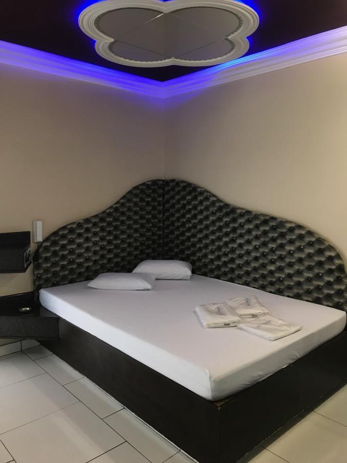 Genus Motel (Adults Only) Uberaba Exterior foto